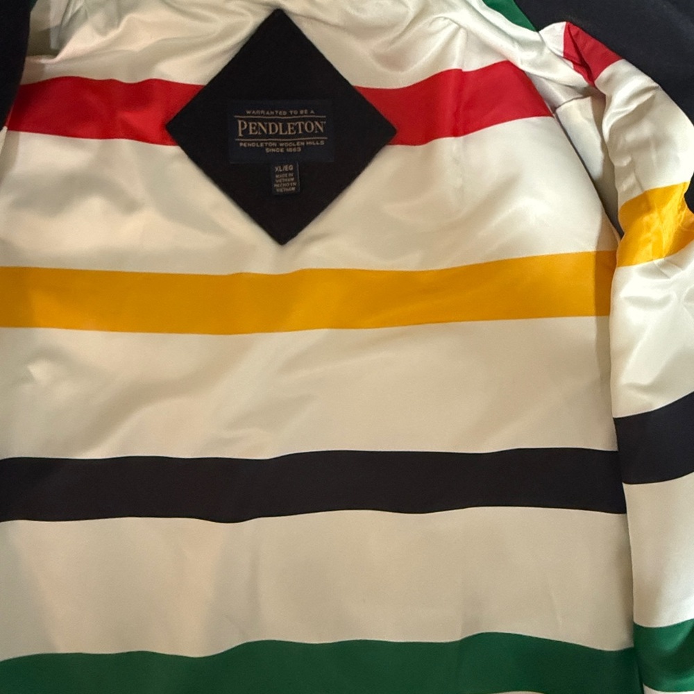 NWT Pendleton Cascade Charcoal Wool Campbell Wate… - image 9